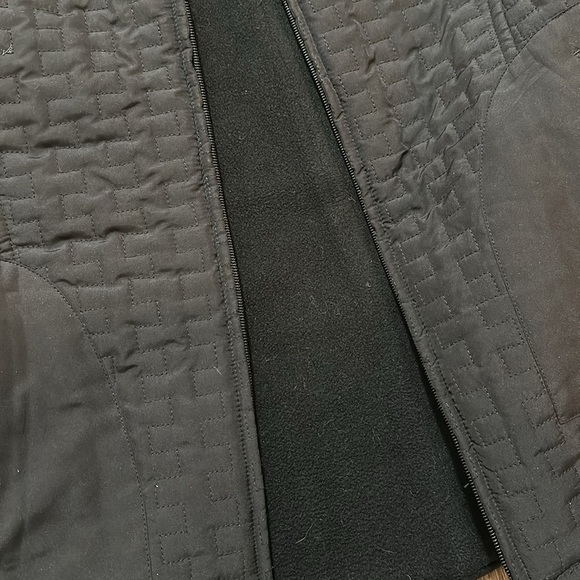 BOLLE | Black Quilted Vest - Picture 5 of 5